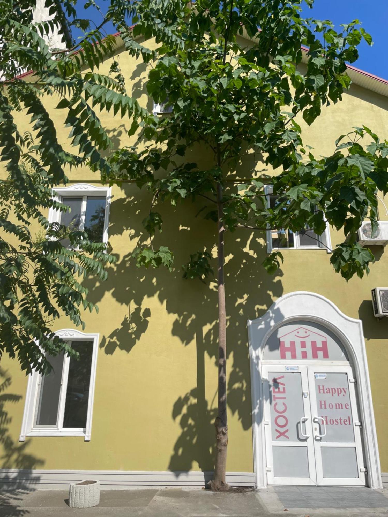 אודסה Happy Home Hostel מראה חיצוני תמונה
